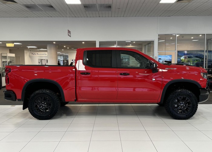 Used 1
                    CHEVROLET
                     for Sale Image