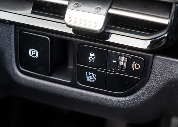 Used 1
                    KIA
                     for Sale Image