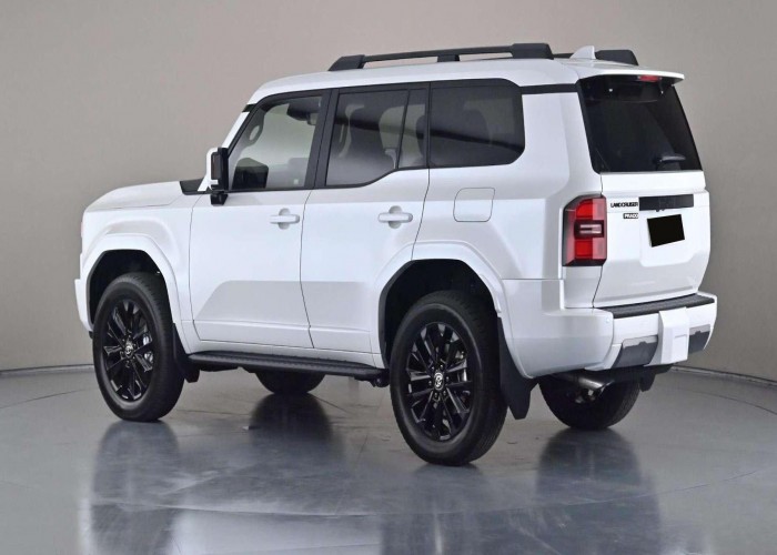 Used 1
                    TOYOTA
                     for Sale Image