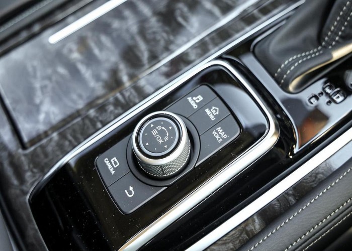 Used 1
                    NISSAN
                     for Sale Image