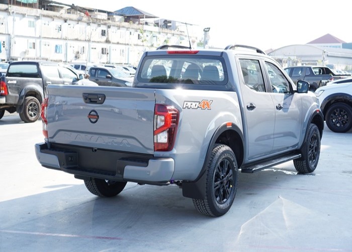 Used 1
                    NISSAN
                     for Sale Image