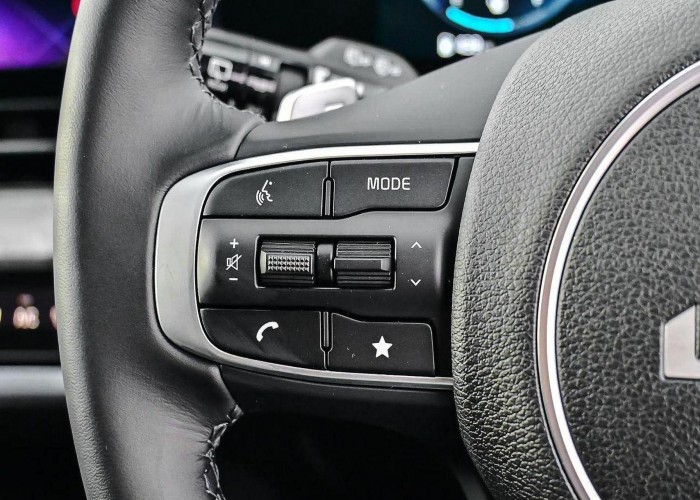 Used 1
                    KIA
                     for Sale Image