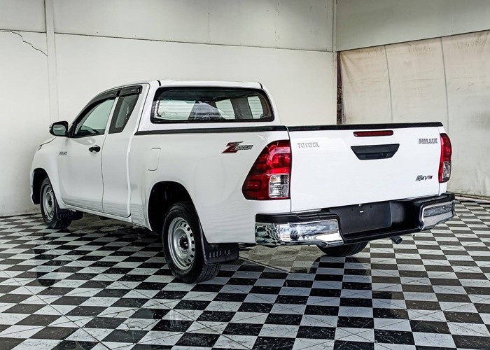 Used 12
                    TOYOTA
                     for Sale Image