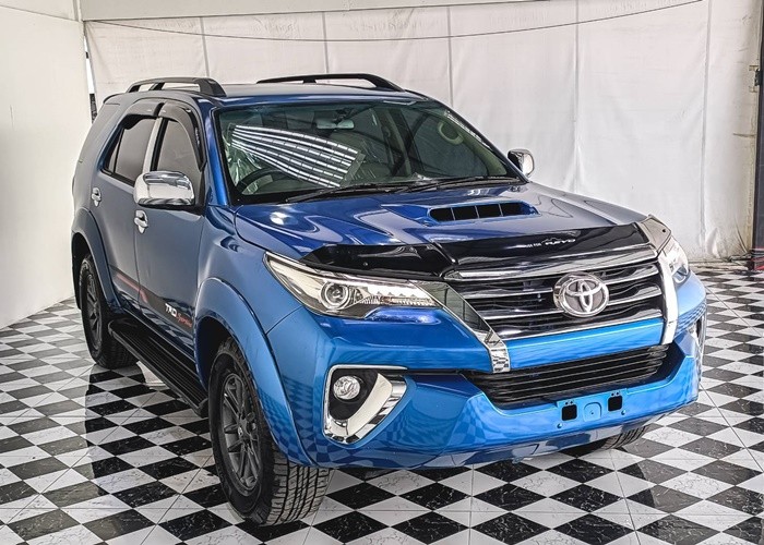 Used 5
                    TOYOTA
                     for Sale Image