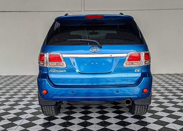 Used 5
                    TOYOTA
                     for Sale Image