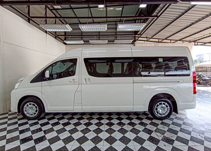 Used 12
                    TOYOTA
                     for Sale Image