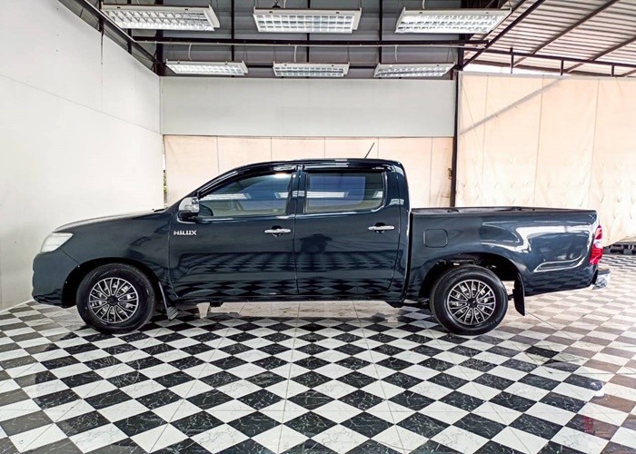 Used 7
                    TOYOTA
                     for Sale Image