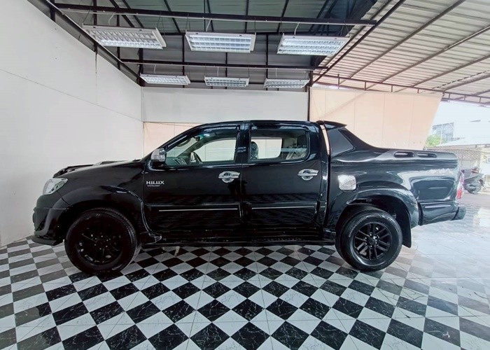 Used 4
                    TOYOTA
                     for Sale Image