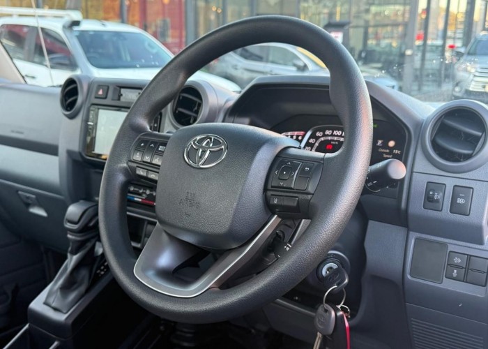 Used 1
                    TOYOTA
                     for Sale Image