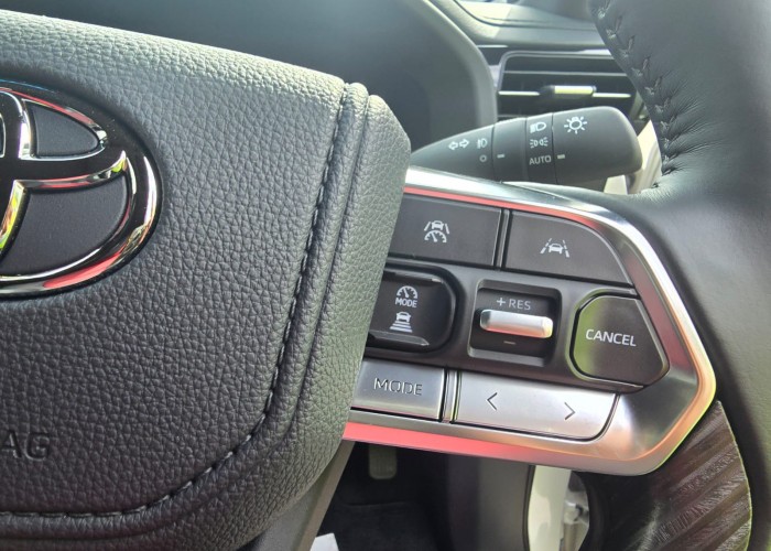 Used 1
                    TOYOTA
                     for Sale Image